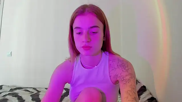 Stacey Brow online show from May 6, 3:32 am