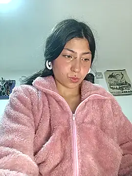 Little Sweett online show from March 12, 4:09 pm