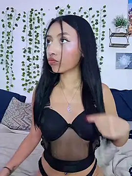 babymoonX online show from March 13, 5:47 pm