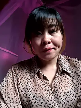 juicy-milu online show from March 4, 8:43 am