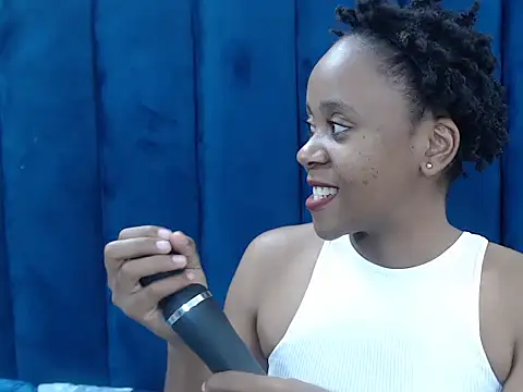 CreamyTea online show from March 2, 5:41 pm