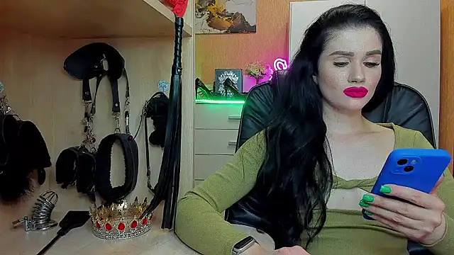 KristiTopxx online show from June 18, 7:52 pm