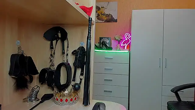 KristiTopxx online show from July 4, 9:43 pm