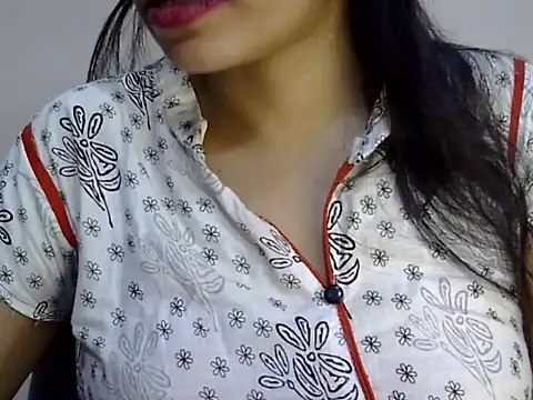 Neha Sharma2 online show from April 30, 12:21 pm