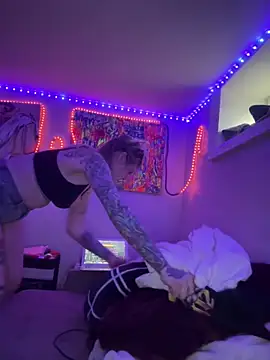 LaurenRae x online show from March 11, 6:54 pm