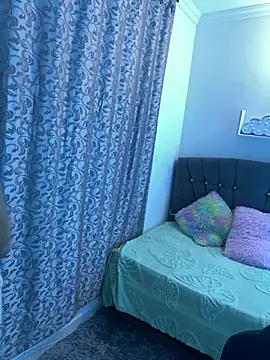 MANU EF online show from March 10, 1:04 pm