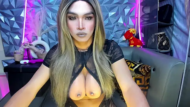 10inDominant Ayesha online show from March 17, 5:22 am