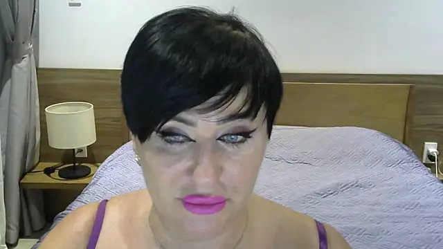 Kleotempt online show from July 10, 5:24 pm