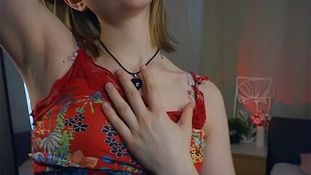 AmmieObarr online show from March 15, 9:33 am