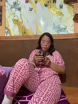Hot Asian4uxxx online show from July 31, 2:51 pm