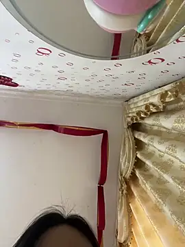 qweqwe2qwe3 online show from March 17, 5:55 am