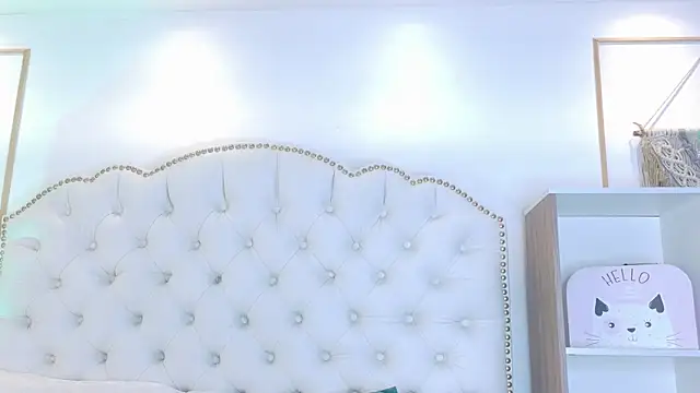 Sara funy online show from July 25, 12:01 pm
