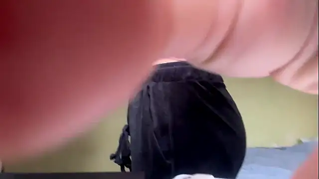 Jennifer anniston online show from March 18, 12:54 pm