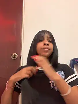 ShayMilleer online show from August 3, 11:27 am