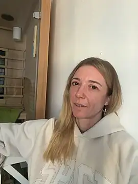 FitAnna online show from February 27, 3:45 pm