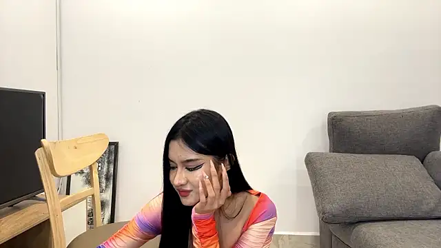 HaeVenzeio online show from March 18, 5:45 am