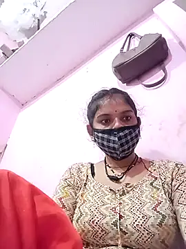 Hot bri2 online show from April 6, 10:33 pm