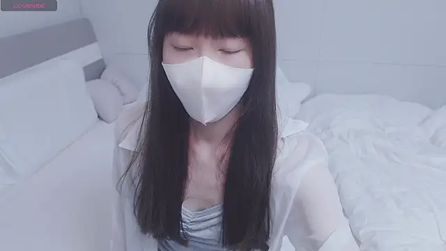 AiIris1 online show from July 21, 1:34 pm