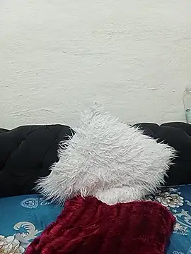 JANIELEE8XXXXX online show from July 1, 2:55 am