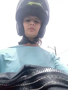 Angela Garciaa online show from July 1, 5:01 pm