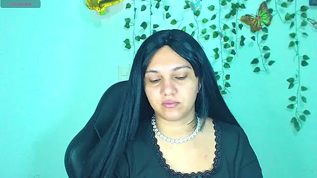 aurora bela online show from April 27, 11:02 pm