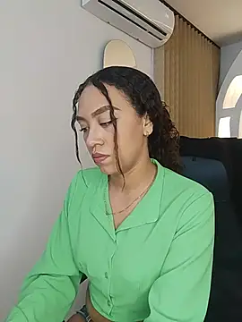 ritzabeth daniel online show from July 25, 2:51 am