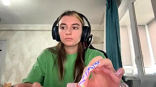 PluralPalaver online show from March 4, 7:26 am