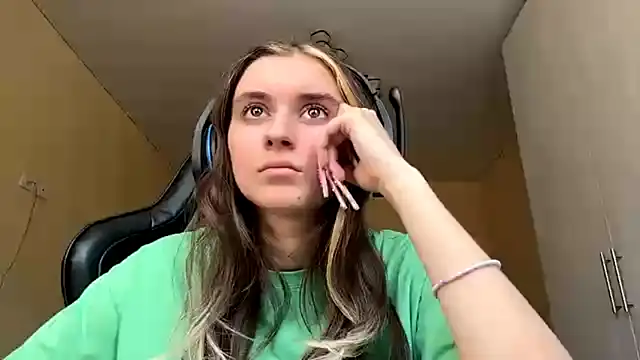 PluralPalaver online show from March 18, 10:20 am