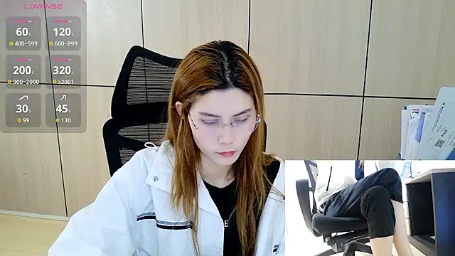 zhen-68 online show from April 23, 2:52 am