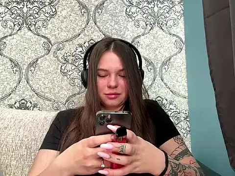 AkikoAnkrom online show from March 15, 1:02 pm