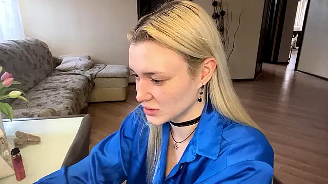 Just Ash online show from March 18, 12:10 pm