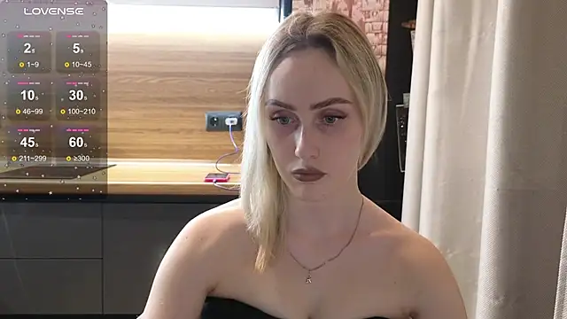 Bella Villen online show from August 2, 3:48 pm