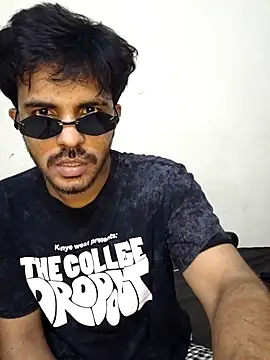 OG DARLING1 online show from March 15, 9:17 pm