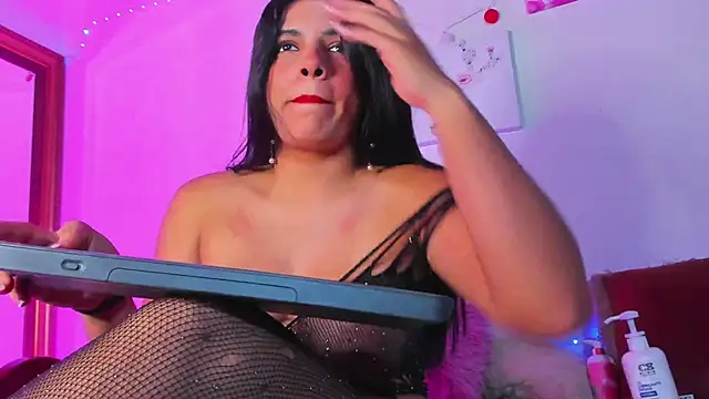 Arianna Moore online show from April 30, 12:49 am