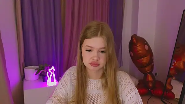 belrinaa online show from July 28, 9:03 pm