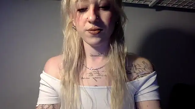 EmmyWet online show from May 2, 6:11 pm