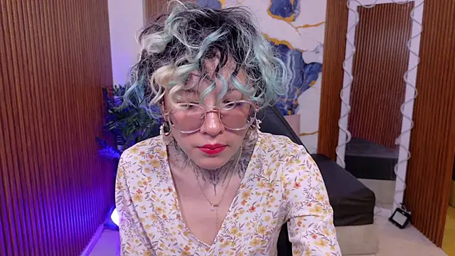 Lyra tay online show from July 15, 8:13 pm