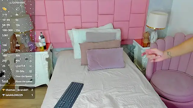 helen zen online show from April 27, 8:28 pm