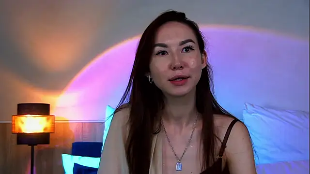 EmilyGray   online show from June 12, 7:16 am