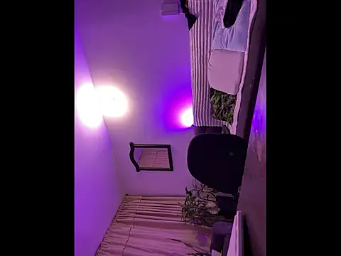 AriaDonatti online show from March 10, 3:21 am