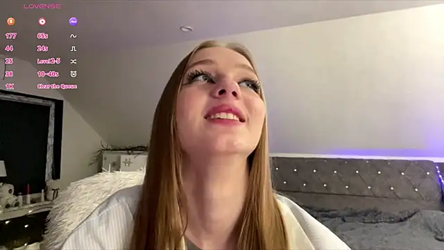 Anika Socutehe online show from July 2, 7:53 pm