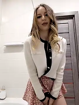 AlishaWey online show from March 5, 7:26 am