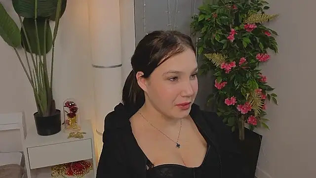 EnidRitzel online show from March 16, 7:07 pm