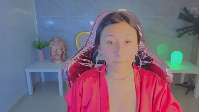 moraa s online show from March 17, 2:59 am