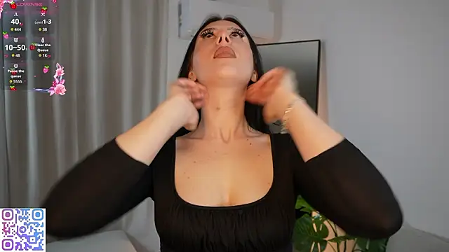 HazelHayes online show from March 14, 11:11 am