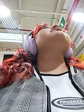 primrose17 online show from March 15, 10:45 pm