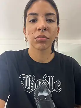 VioletaHills  online show from June 25, 12:07 pm