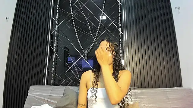 Megan Duskk online show from July 30, 12:06 pm