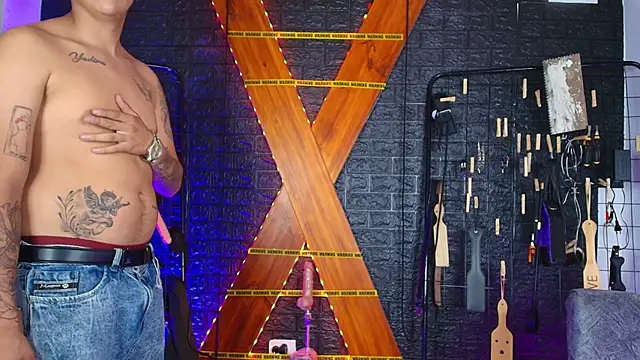 MrMagnus Bdsm Extreme online show from March 18, 8:36 pm