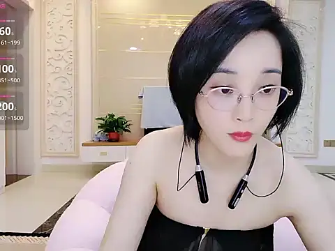 Nana-NN online show from April 20, 2:20 pm